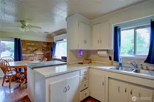 12672 S Mill St, Clear Lake, WA 98235 - Photo 14