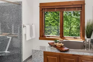 16700 Saybrook Dr NE, Woodinville, WA 98077 - Photo 22