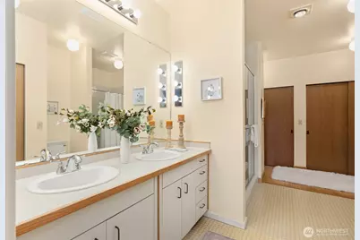 105 Lovell Avenue SW #15-11, Bainbridge Island, WA 98110 - Photo 14