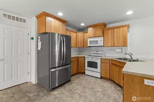 3604 Andress St NE, Olympia, WA 98516 - Photo 10