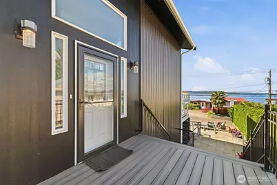 28630 Soundview Drive S, Des Moines, WA 98198 - Photo 4
