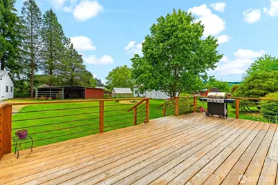 567 Quick Road, Castle Rock, WA 98611 - Photo 32