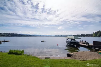 9407 15th Street NE, Lake Stevens, WA 98258 - Photo 6