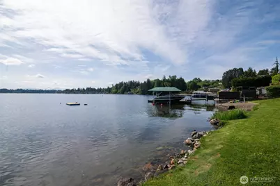 9407 15th Street NE, Lake Stevens, WA 98258 - Photo 4