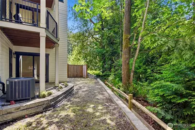 12109 NE 105th St, Kirkland, WA 98033 - Photo 34