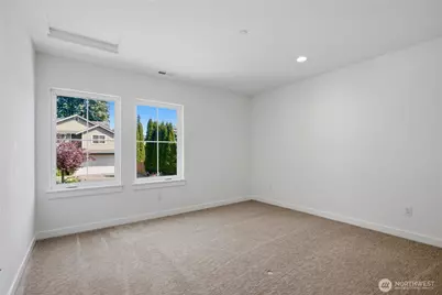 12109 NE 105th St, Kirkland, WA 98033 - Photo 26