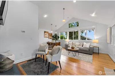 1516 NE 96th Street, Seattle, WA 98115 - Photo 4