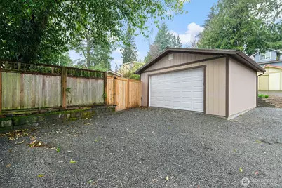 1516 NE 96th Street, Seattle, WA 98115 - Photo 36