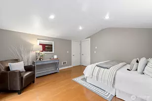 1516 NE 96th St, Seattle, WA 98115 - Photo 20