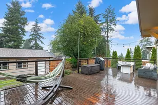 1516 NE 96th St, Seattle, WA 98115 - Photo 32