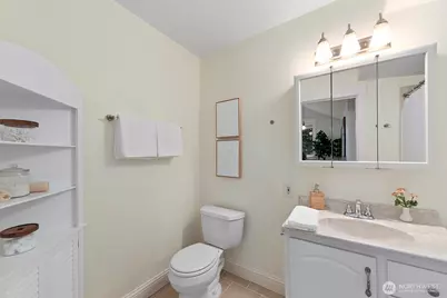 1516 NE 96th Street, Seattle, WA 98115 - Photo 12
