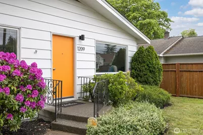 1209 Grover Street, Lynden, WA 98264 - Photo 4
