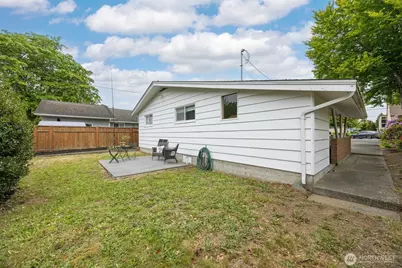 1209 Grover Street, Lynden, WA 98264 - Photo 32