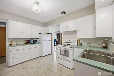 1209 Grover Street, Lynden, WA 98264 - Photo 10