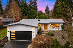 1513 3rd Pl, Kirkland, WA 98033 - Photo 2