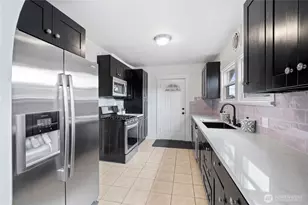 5660 S Thompson Ave, Tacoma, WA 98408 - Photo 12