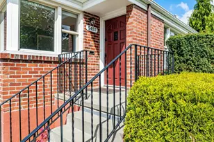 5457 35th Ave SW, Seattle, WA 98126 - Photo 2