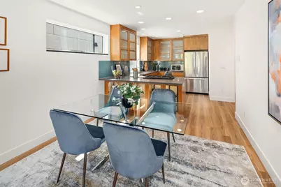 219 12th Avenue E #A, Seattle, WA 98102 - Photo 8