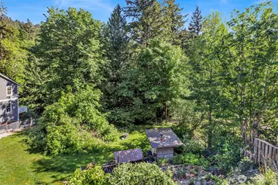 2070 Fairhaven Avenue, Bellingham, WA 98229 - Photo 32