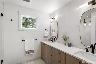 13010 NE 113th Street #2, Kirkland, WA 98033 - Photo 14