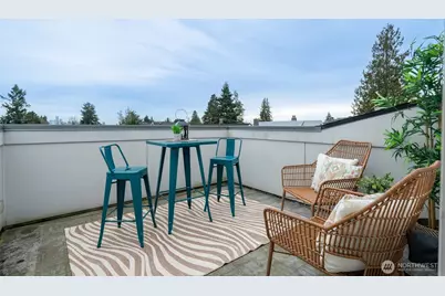 4413 Meridian Avenue N, Seattle, WA 98103 - Photo 26