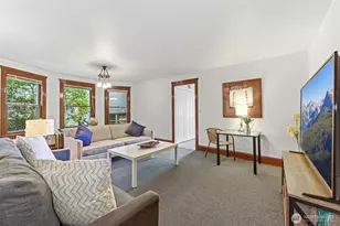 2025 Boylston Ave E, Seattle, WA 98102 - Photo 26
