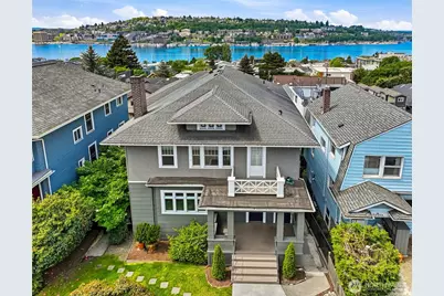 2025 Boylston Avenue E, Seattle, WA 98102 - Photo 1