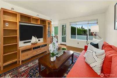 5818 NE 70th Street #A312, Seattle, WA 98115 - Photo 2