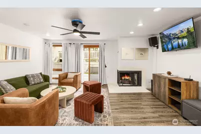 1019 156th Avenue NE #B2, Bellevue, WA 98007 - Photo 6