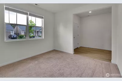 11948 64th Street E, Puyallup, WA 98372 - Photo 10