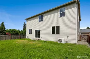 11948 64th St E, Puyallup, WA 98372 - Photo 2