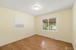 126 W 14th St, Port Angeles, WA 98362 - Photo 10