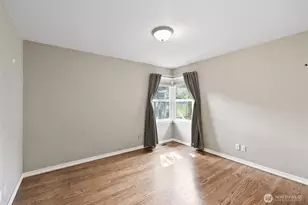 126 W 14th St, Port Angeles, WA 98362 - Photo 6