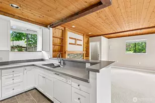 11807 SE 192nd St, Kent, WA 98031 - Photo 14