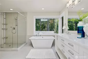 16003 SE 43rd St, Bellevue, WA 98006 - Photo 20