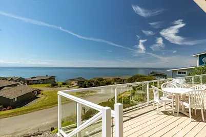 724 Hacienda Drive, Coupeville, WA 98239 - Photo 10