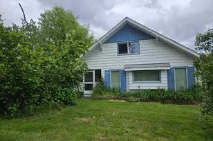 4105 Johnson Point Rd NE, Olympia, WA 98516 - Photo 1