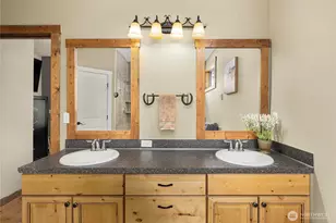 19205 212th St E, Orting, WA 98360 - Photo 16