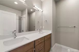 2483 NE 242nd Pl, Sammamish, WA 98074 - Photo 28