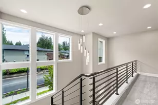 2483 NE 242nd Pl, Sammamish, WA 98074 - Photo 16