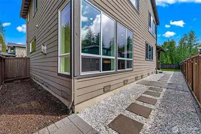 2483 NE 242nd Place, Sammamish, WA 98074 - Photo 36