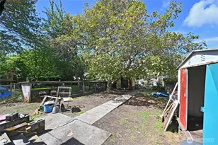 8145 16th Ave SW, Seattle, WA 98106 - Photo 10