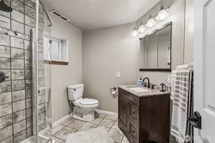 12410 SE 210th St, Kent, WA 98031 - Photo 16