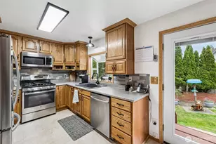 12410 SE 210th St, Kent, WA 98031 - Photo 12