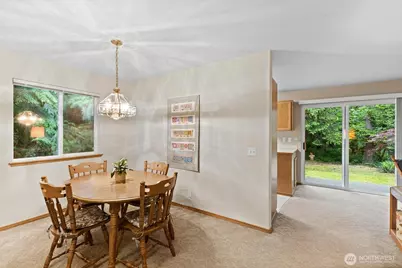 3805 Gablecrest Court, Bellingham, WA 98226 - Photo 8