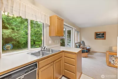 3805 Gablecrest Court, Bellingham, WA 98226 - Photo 16