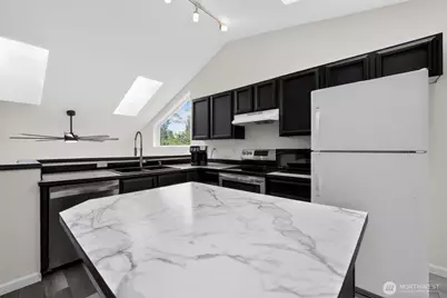 2636 NE Coventry Place, Bremerton, WA 98311 - Photo 12