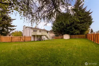 12638 SE 210th Ct, Kent, WA 98031 - Photo 16