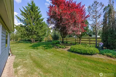 15714 Larson Lane, Mount Vernon, WA 98273 - Photo 38