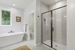 12500 Robinhood Ln, Snohomish, WA 98290 - Photo 18